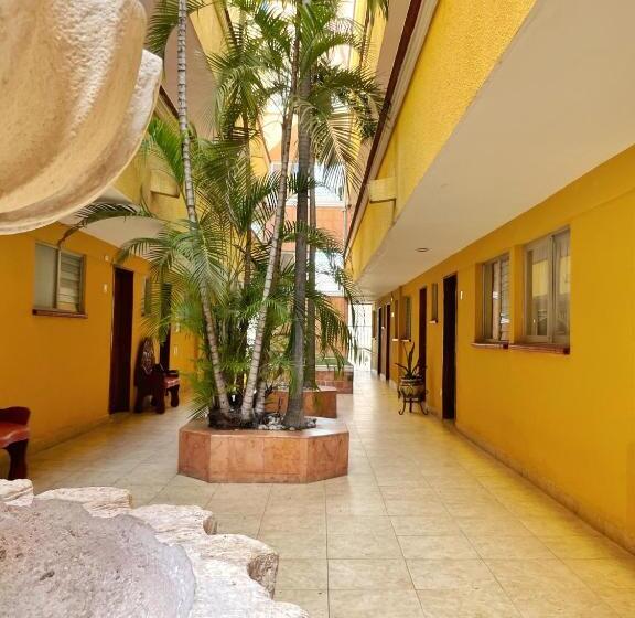 酒店 Suites Cancun Center