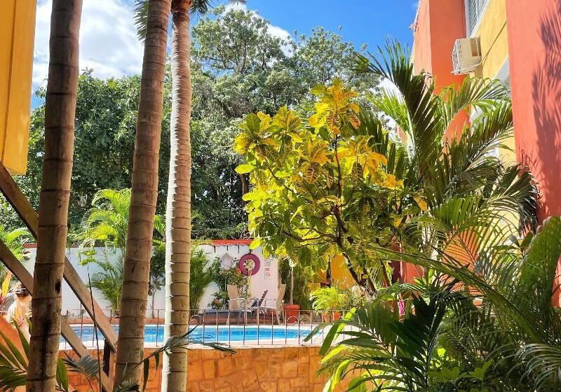 هتل Suites Cancun Center