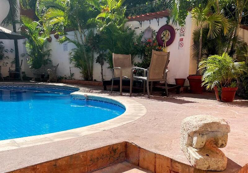 酒店 Suites Cancun Center