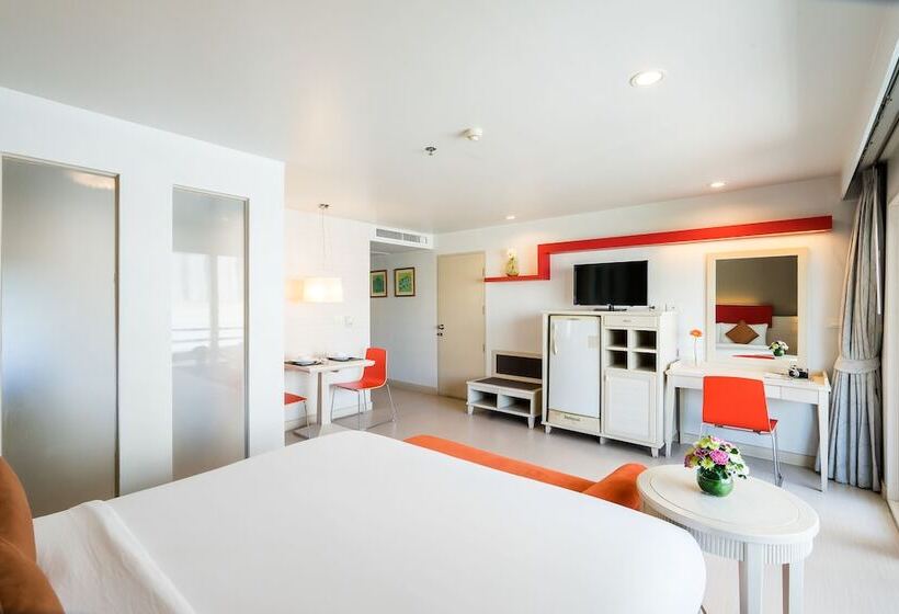 Отель Sunshine Vista