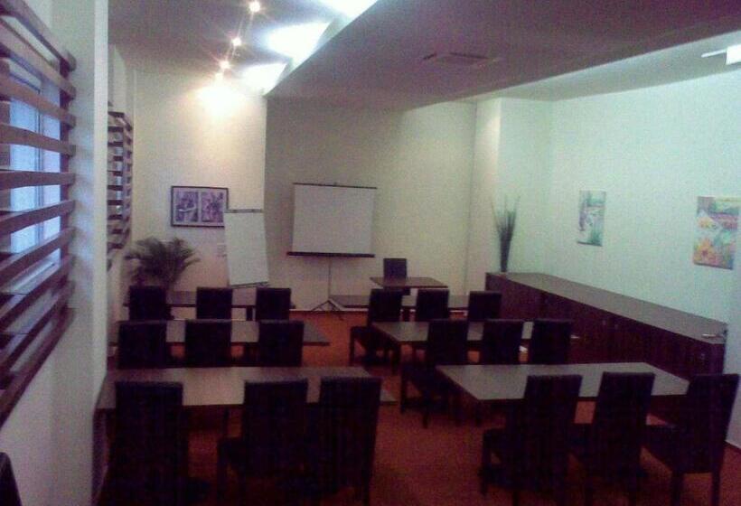 בית מלון כפרי Sydney