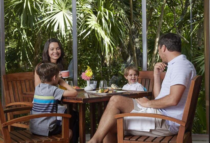 The Fives Beach Hotel & Residences - All Inclusive