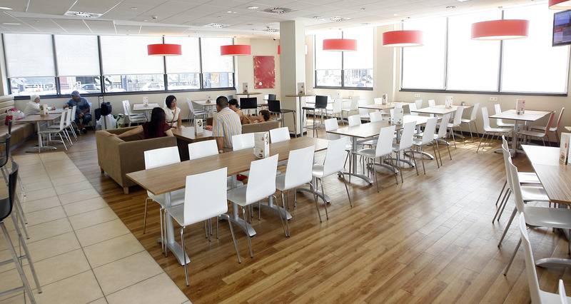 فندق Travelodge Valencia Aeropuerto