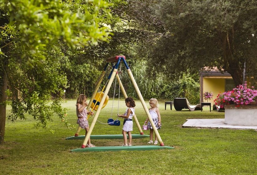 Отель Viktoria Palace