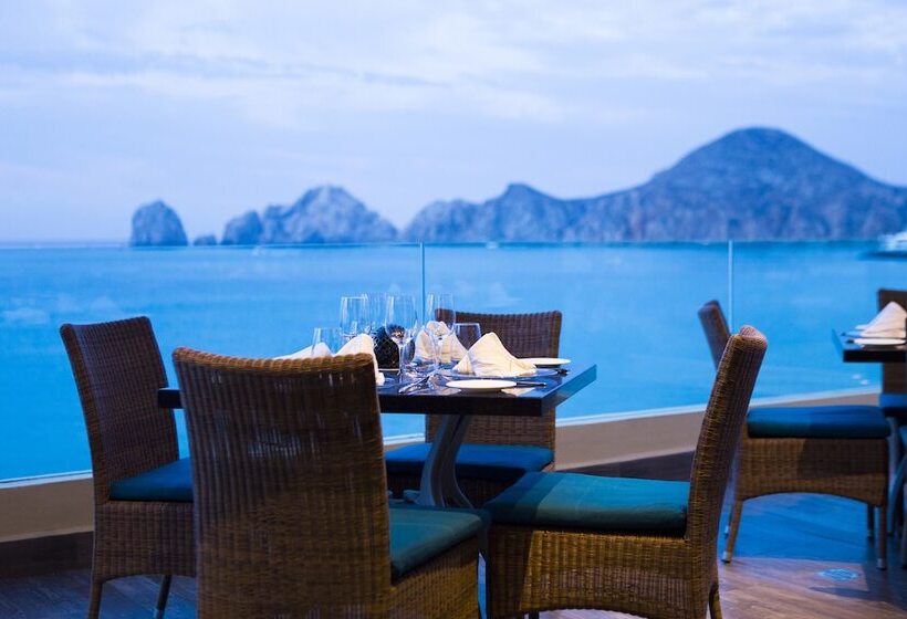 هتل Villa Del Arco Beach Resort & Spa