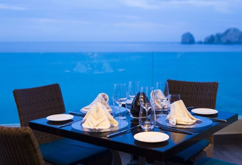 هتل Villa Del Arco Beach Resort & Spa