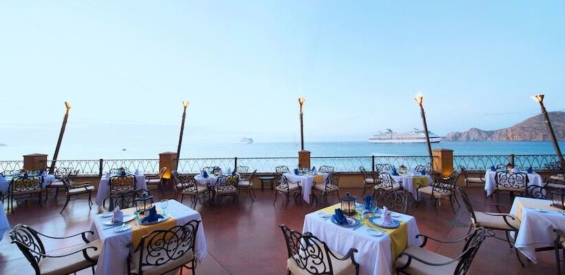هتل Villa Del Arco Beach Resort & Spa