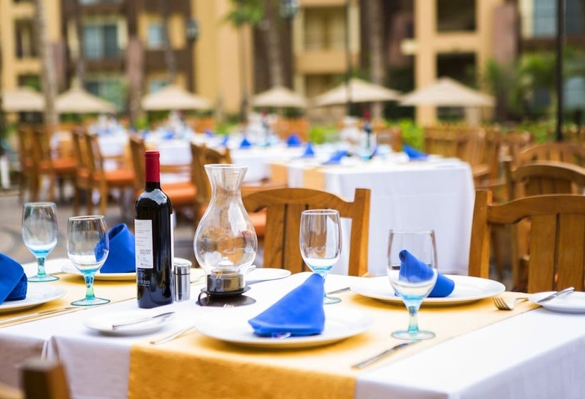هتل Villa Del Arco Beach Resort & Spa
