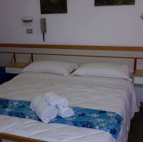 בית מלון כפרי Villa Del Sole