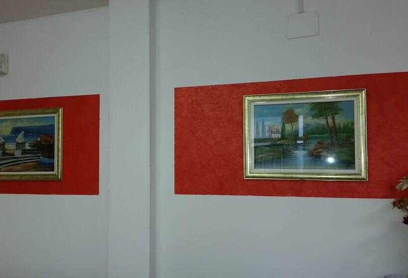 בית מלון כפרי Villa Del Sole