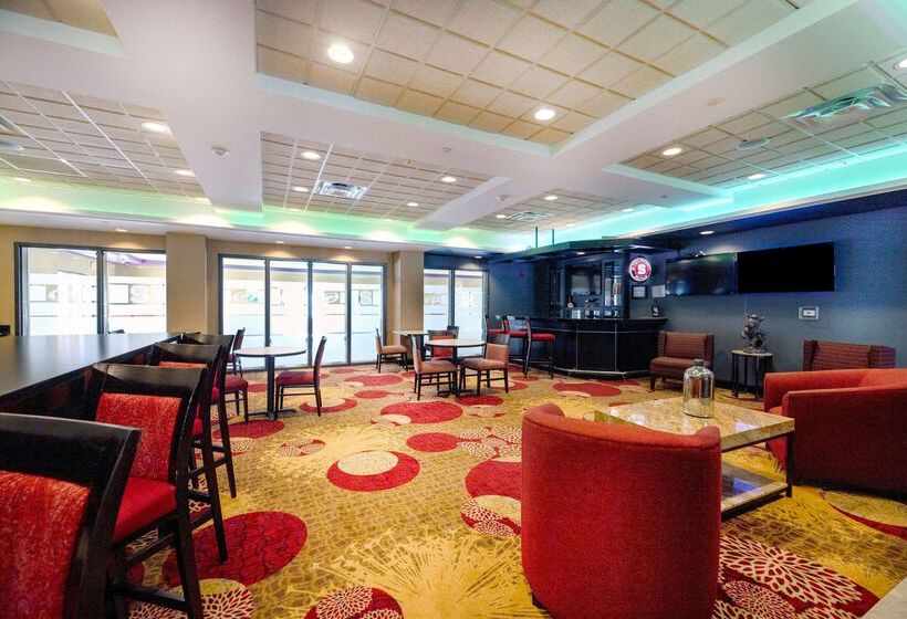 호텔 Wingate By Wyndham State Arena Raleigh/cary