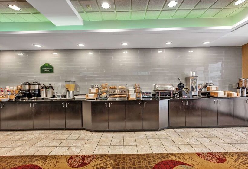 호텔 Wingate By Wyndham State Arena Raleigh/cary