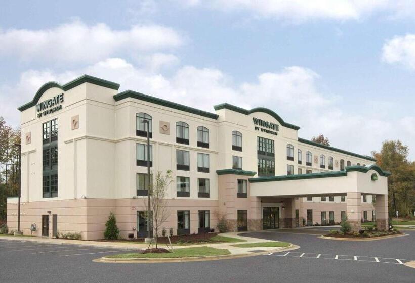호텔 Wingate By Wyndham State Arena Raleigh/cary