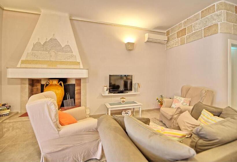 Lamia Santo Arcangelo By Posarellivillas