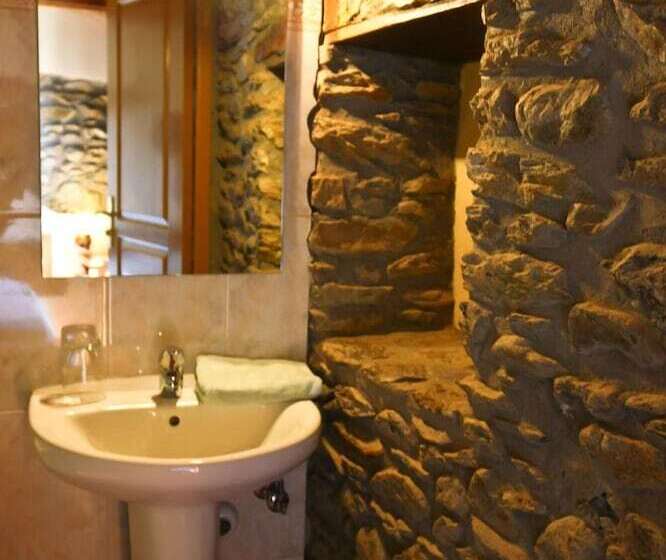 Мотель Hostal Ruso Sc