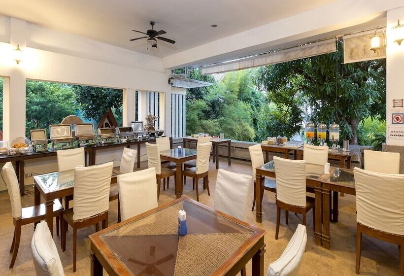 Phuket Sea Resort Sha Extra Plus