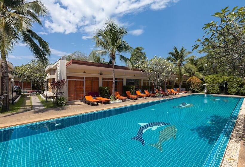 Phuket Sea Resort Sha Extra Plus