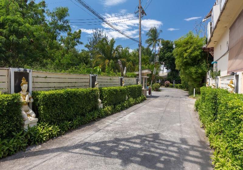 Phuket Sea Resort Sha Extra Plus