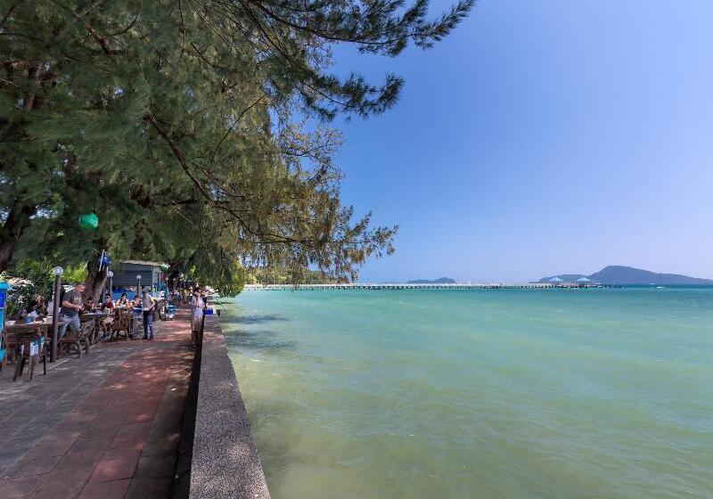 Phuket Sea Resort Sha Extra Plus