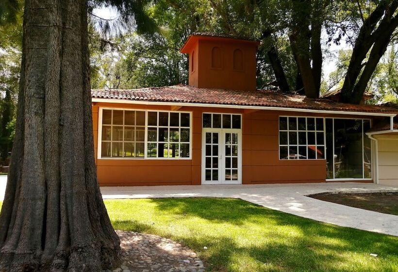 منتجع Real Del Bosque Golf And Spa