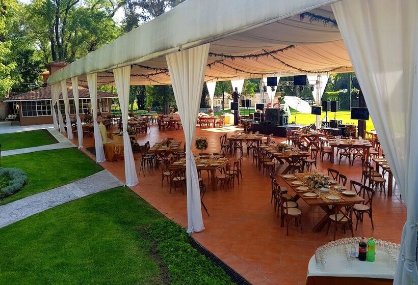 منتجع Real Del Bosque Golf And Spa