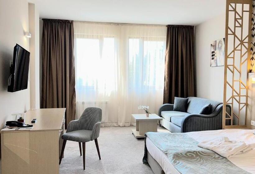 فندق Orpheus Casino And Spa