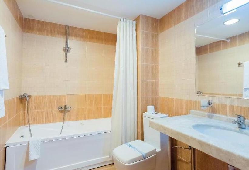 فندق Orpheus Casino And Spa