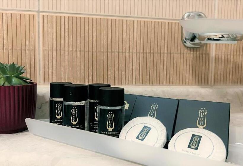 فندق Orpheus Casino And Spa