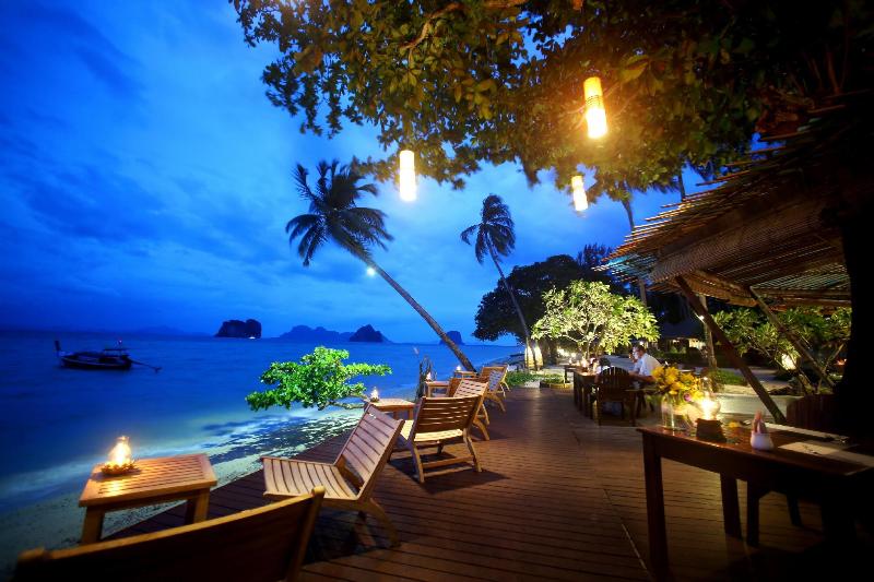 Thapwarin Resort   Green