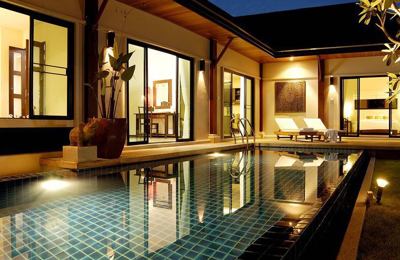Two Villas Holiday Oriental style Layan Beach
