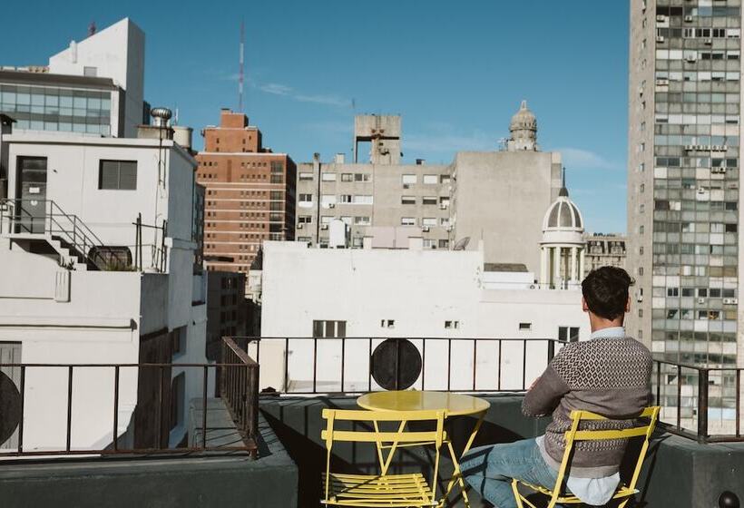 Viajero Montevideo Hostel