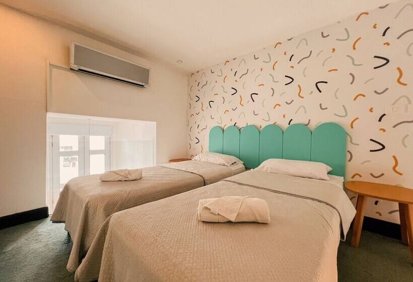 Viajero Montevideo Hostel