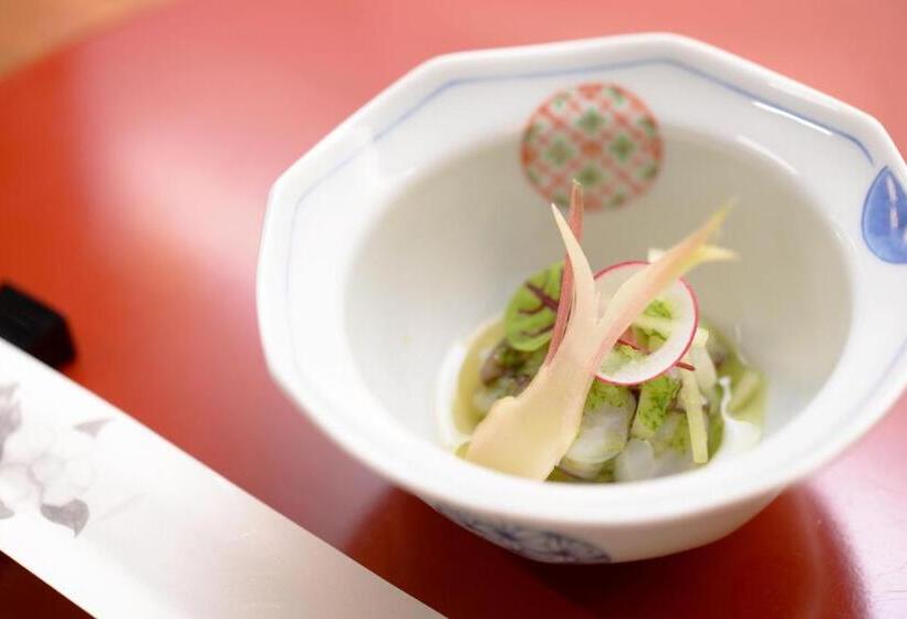 Kaiseki Ryokan Ashikari