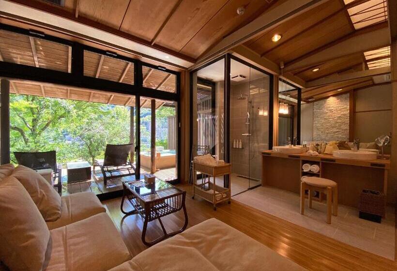 Kaiseki Ryokan Ashikari