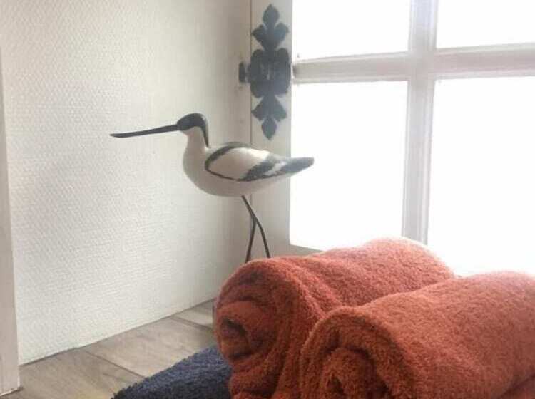 مبيت وإفطار La Maison Des Gardes   Chambres D Hôtes