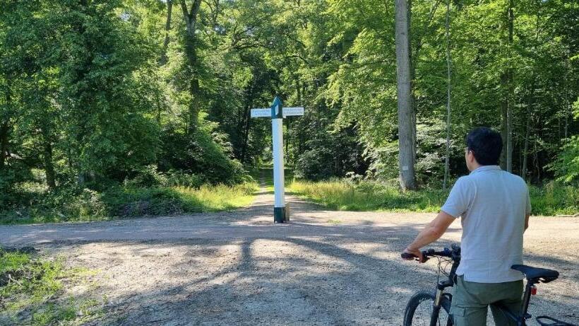 ベッドアンドブレックファースト Les Vieilles Pierres Chambres D Hôtes