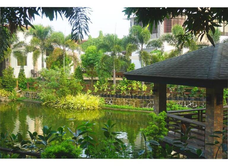 Floating Sanctuary Resort By Cocotel