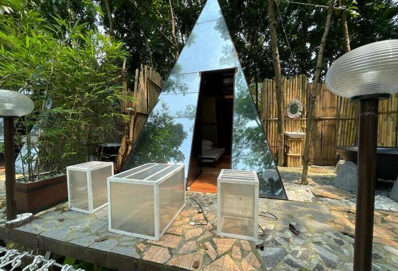 Floating Sanctuary Resort By Cocotel