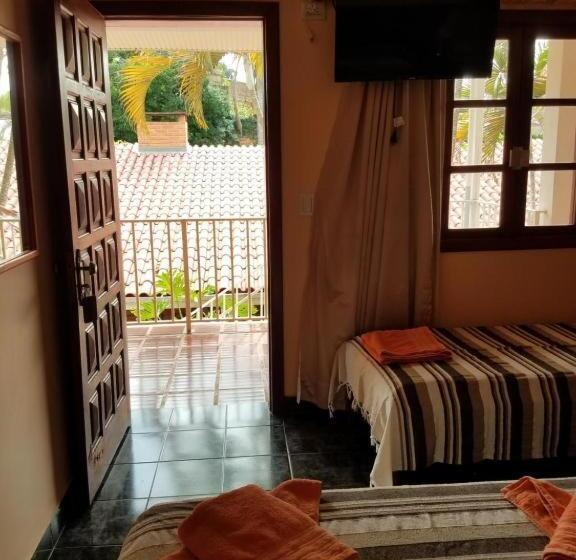 בית מלון כפרי Aatrac Iguazú