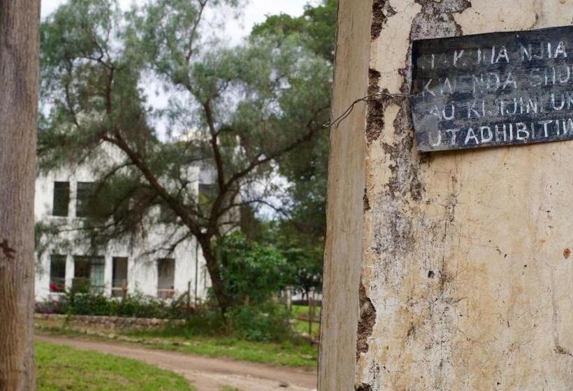호텔 Arusha Villa Karamu Coffee Estate