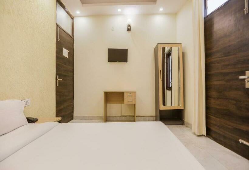 فندق Sagar Inn