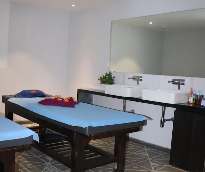 ホテル Devka Beach Resort