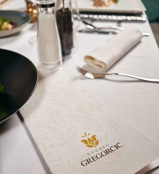 هتل Dvorec Gregorčič