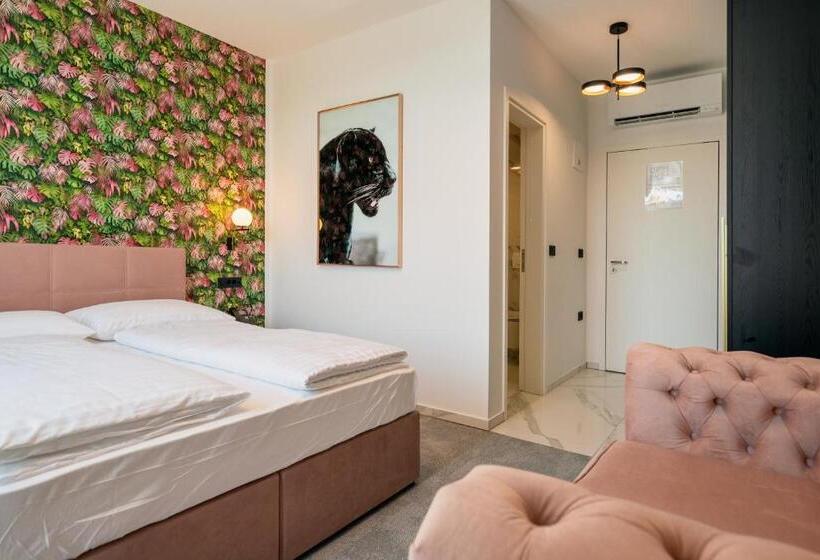 هتل Dvorec Gregorčič