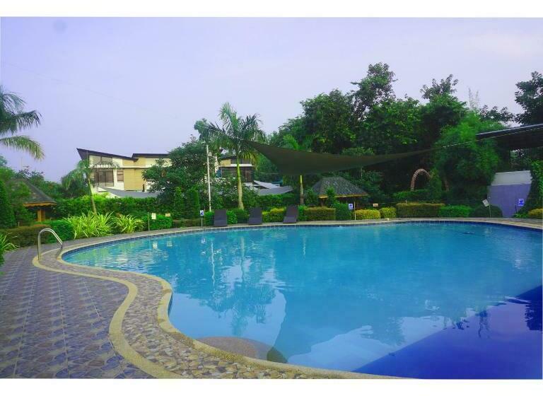 Floating Sanctuary Resort By Cocotel