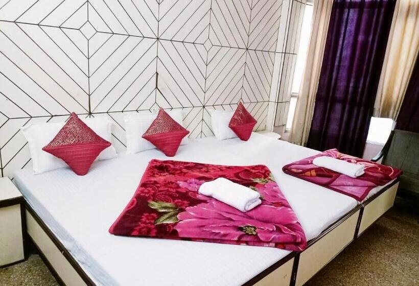 בית מלון כפרי Marwari Niwas