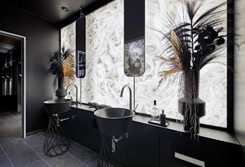 Me And All Hotel Dusseldorf Oberkassel, By Hyatt