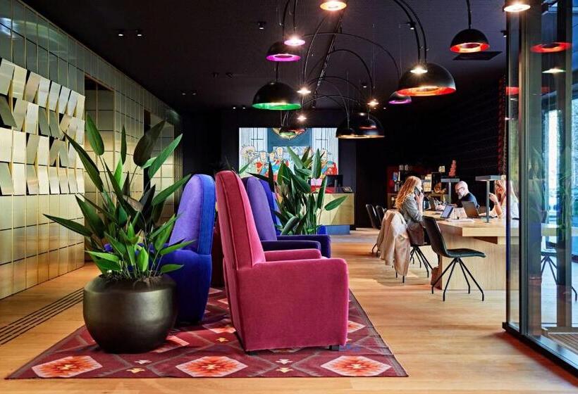 Me And All Hotel Dusseldorf Oberkassel, By Hyatt