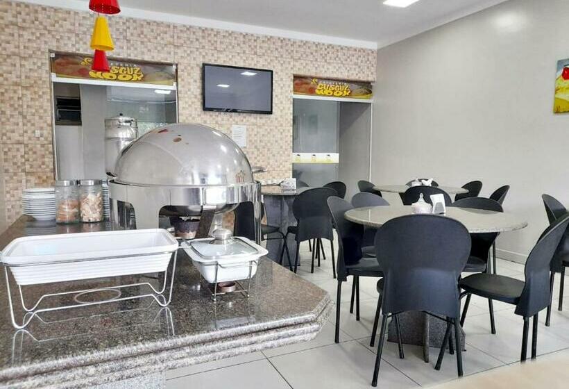 فندق Mediterrâneo