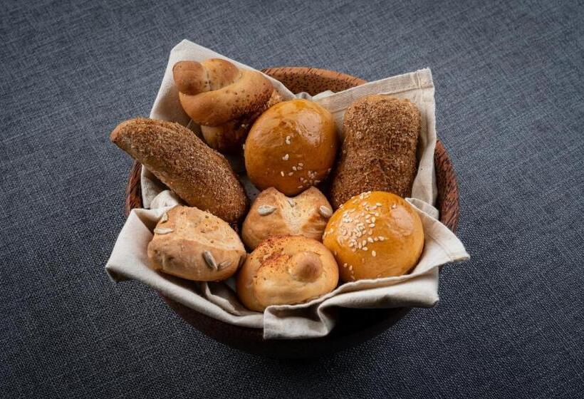 ホテル Moksha At Kitulgala Rainforest Boutique